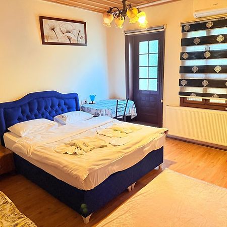 ÖZ Butik Otel Antik Kent Myrleia Mudanya Bagian luar foto