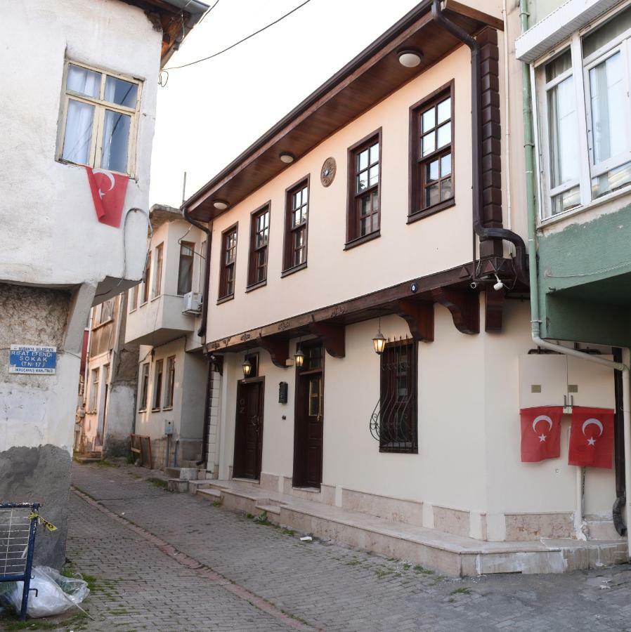 ÖZ Butik Otel Antik Kent Myrleia Mudanya Bagian luar foto