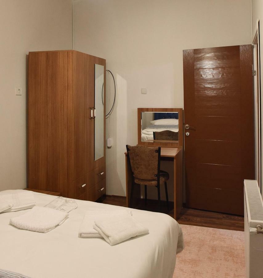 ÖZ Butik Otel Antik Kent Myrleia Mudanya Bagian luar foto