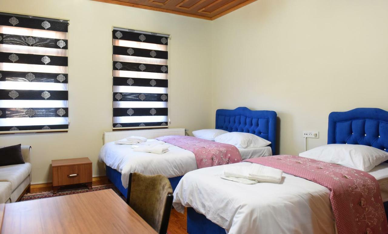 ÖZ Butik Otel Antik Kent Myrleia Mudanya Bagian luar foto