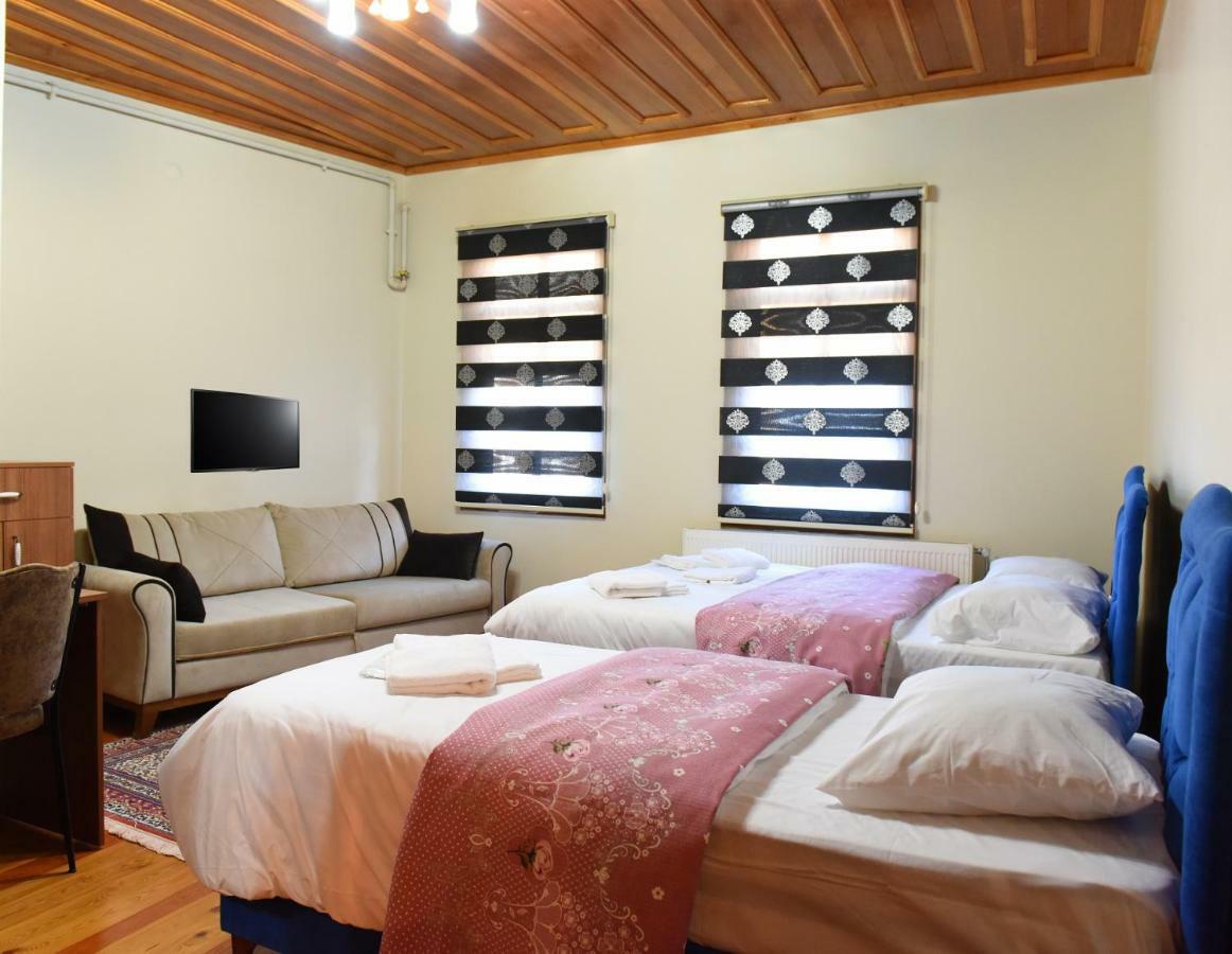ÖZ Butik Otel Antik Kent Myrleia Mudanya Bagian luar foto